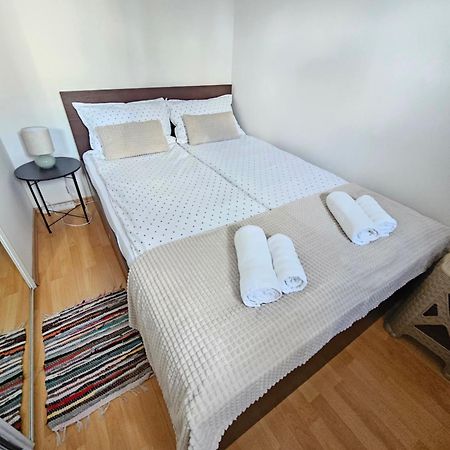 Old Town Retreat Apartment Sarajevo Luaran gambar