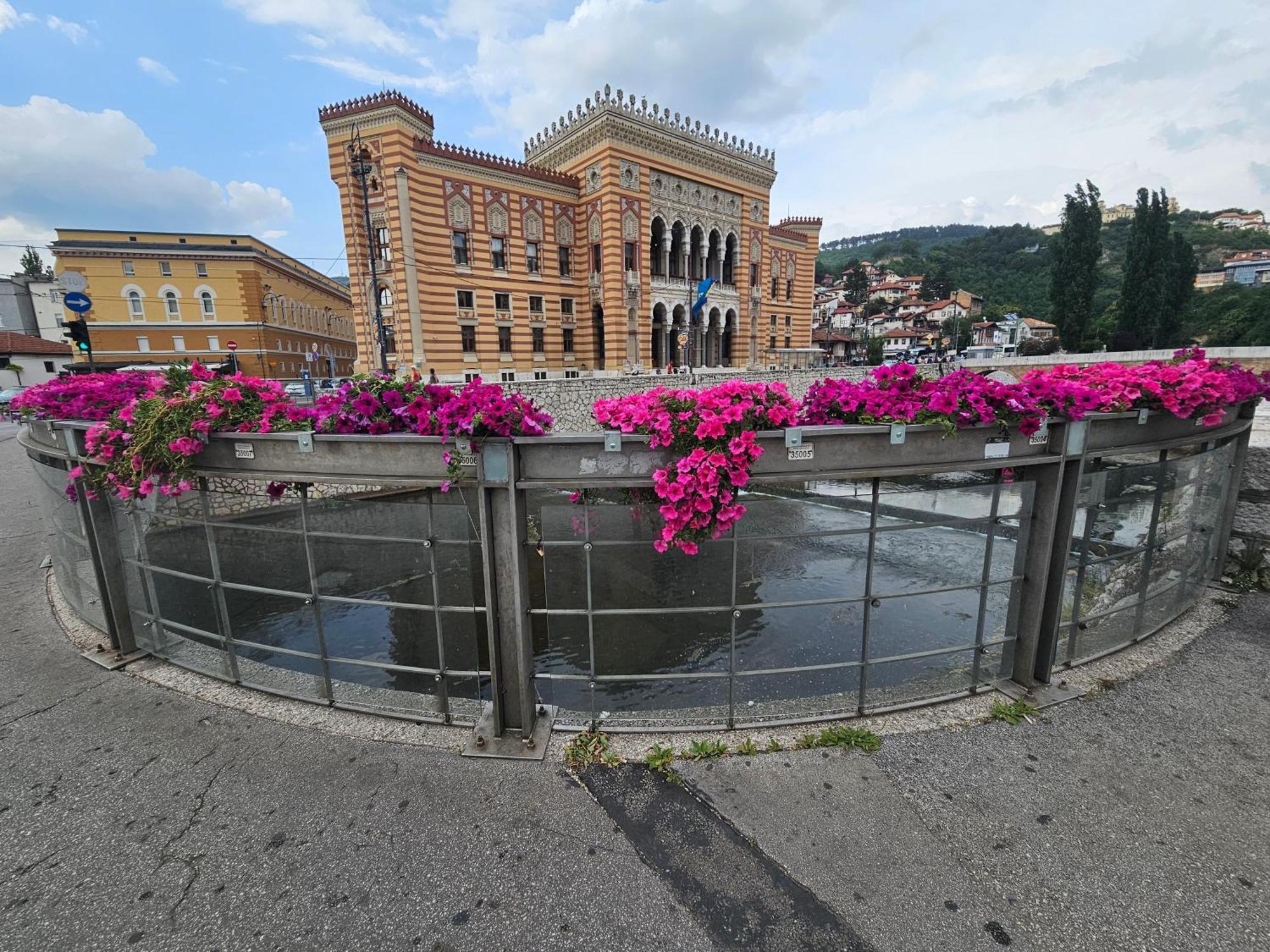 Old Town Retreat Apartment Sarajevo Luaran gambar